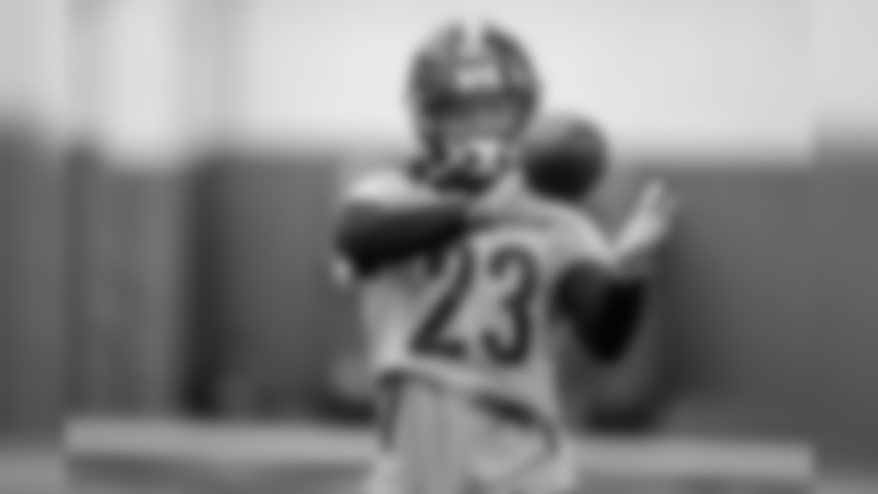 Mike Mitchell