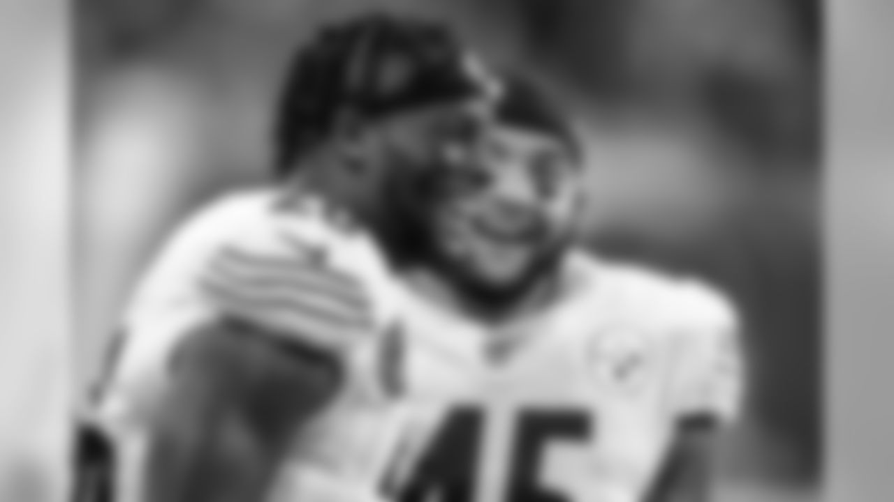 Le'Veon Bell and Roosevelt Nix