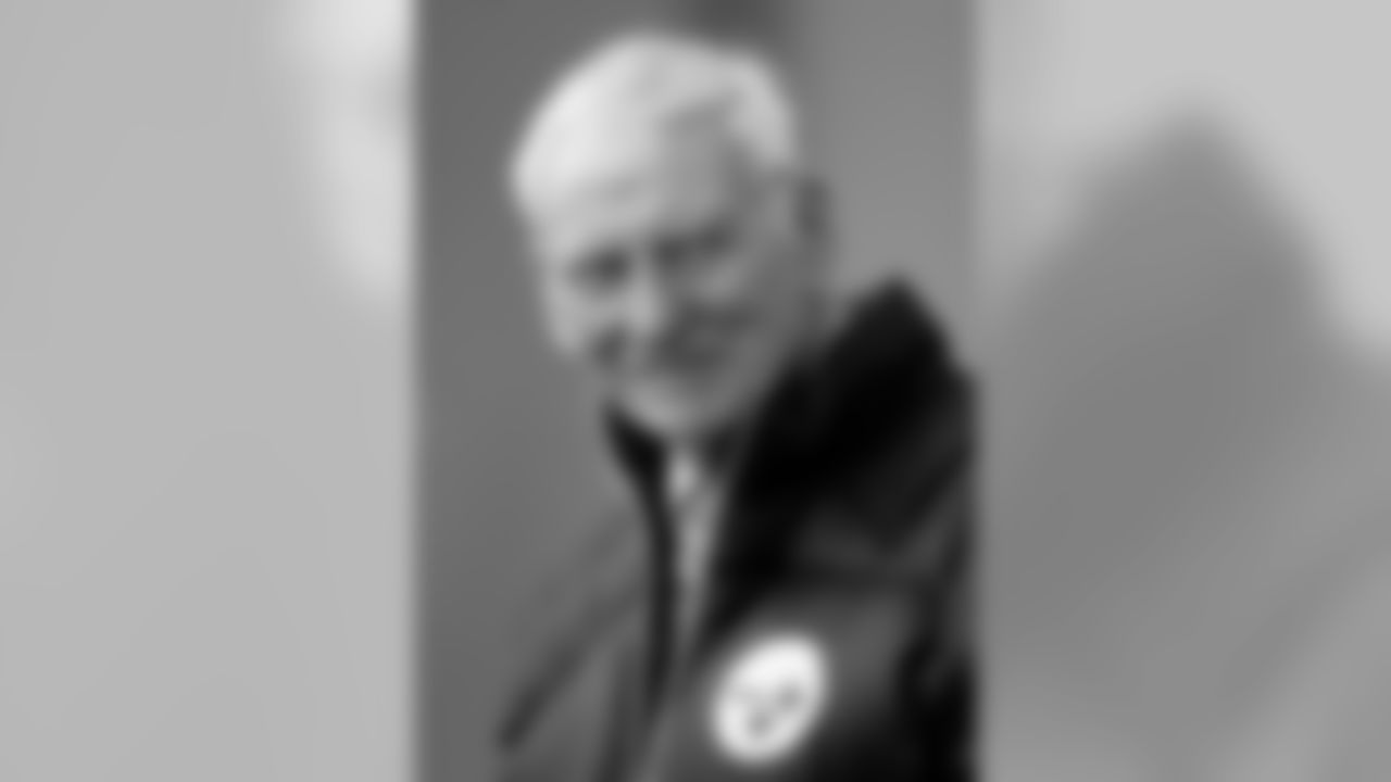 A portrait of Dan Rooney during Steelers practice in Pittsburgh on Wednesday, January 14, 2009.