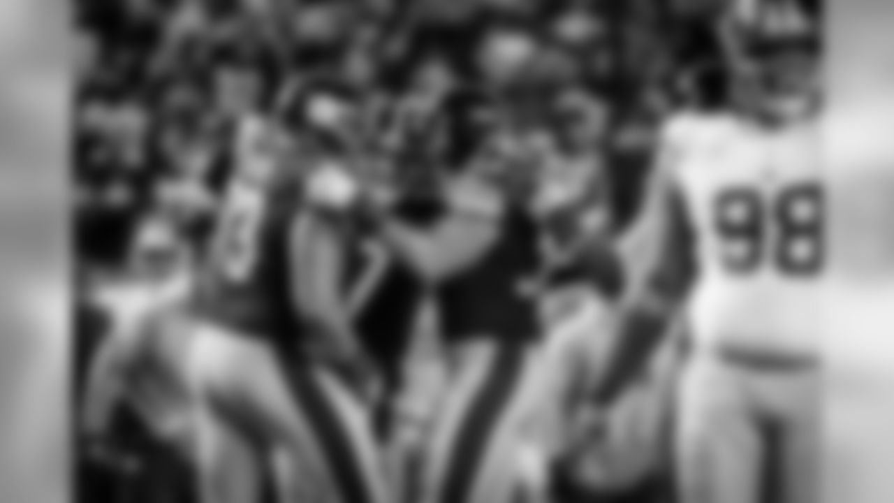 Ben Roethlisberger, Ramon Foster, and Maurkice Pouncey