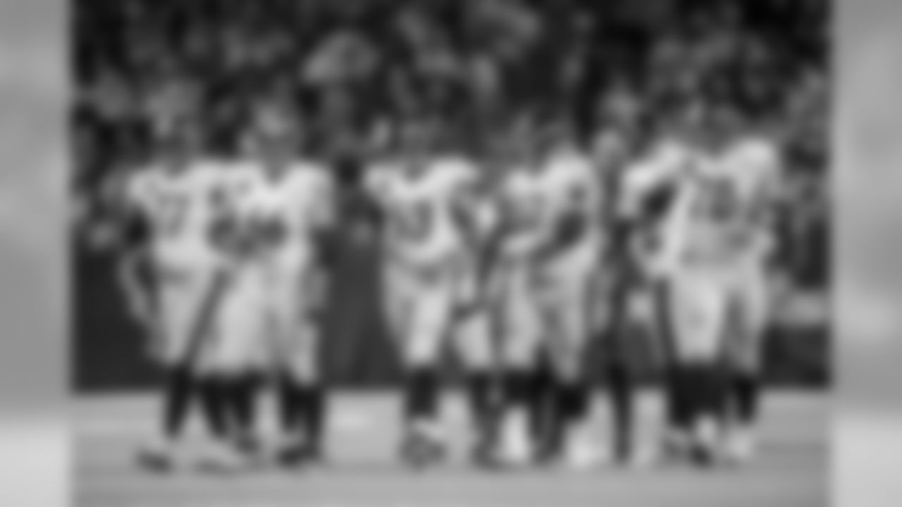 Offensive line