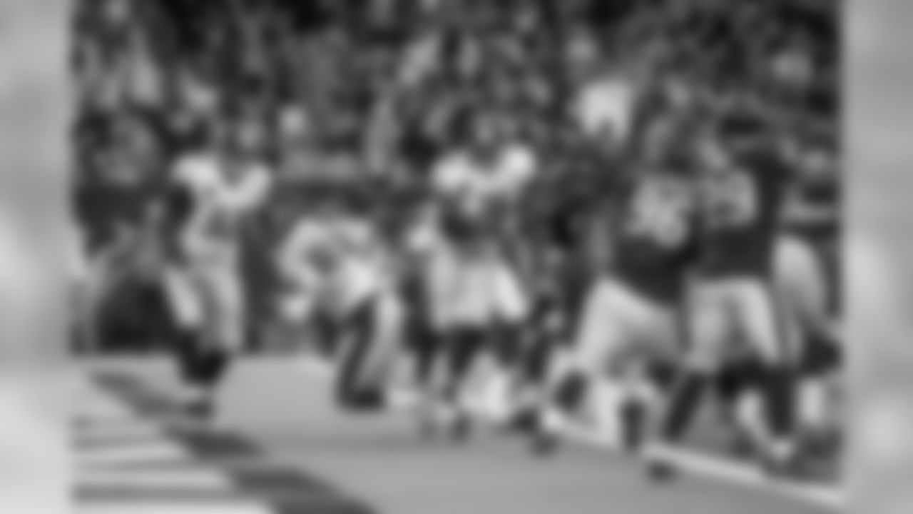 Maurkice Pouncey, Roosevelt Nix, and Chris Hubbard