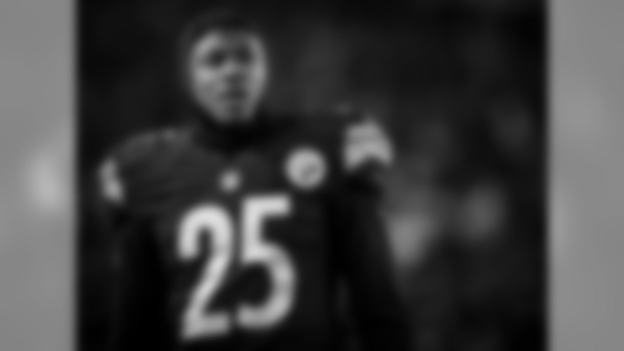 Artie Burns