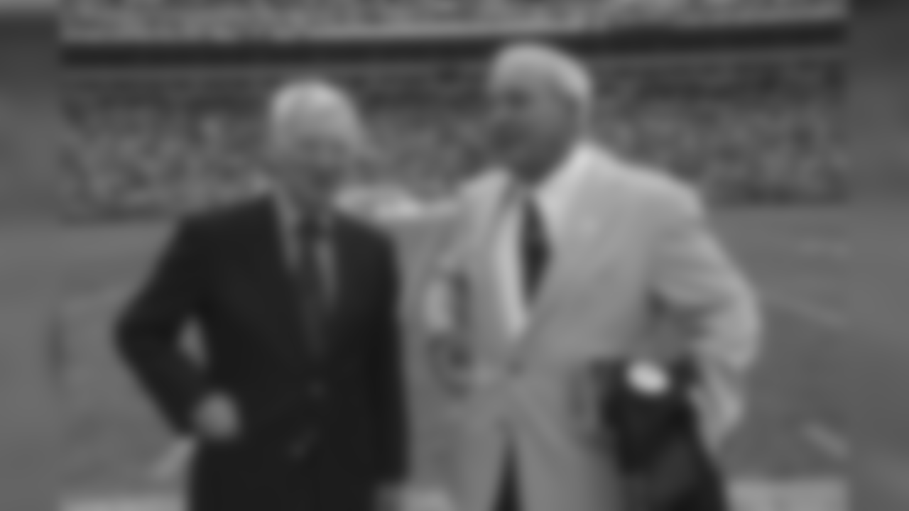 Dan Rooney and the Steelers honor PGA legend Arnold Palmer at Heinz Field on November 10th, 2002.