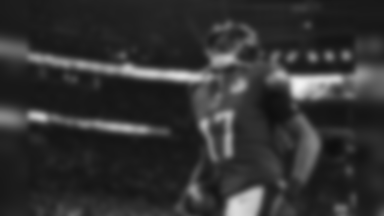 Philadelphia wide receiver Alshon Jeffrey has nine career touchdown catches in 10 total games against the Vikings.