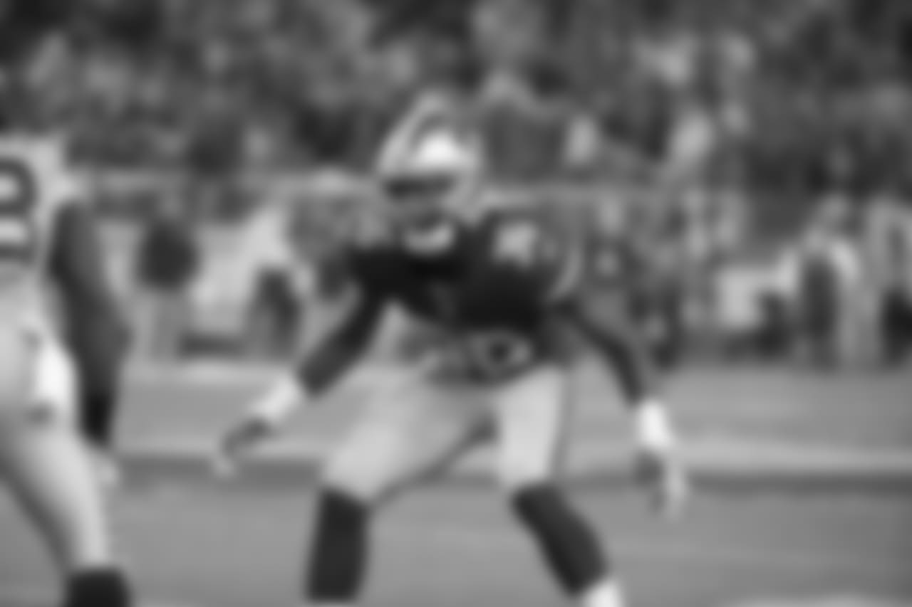 2015 -- 49ers defensive back Dontae Johnson