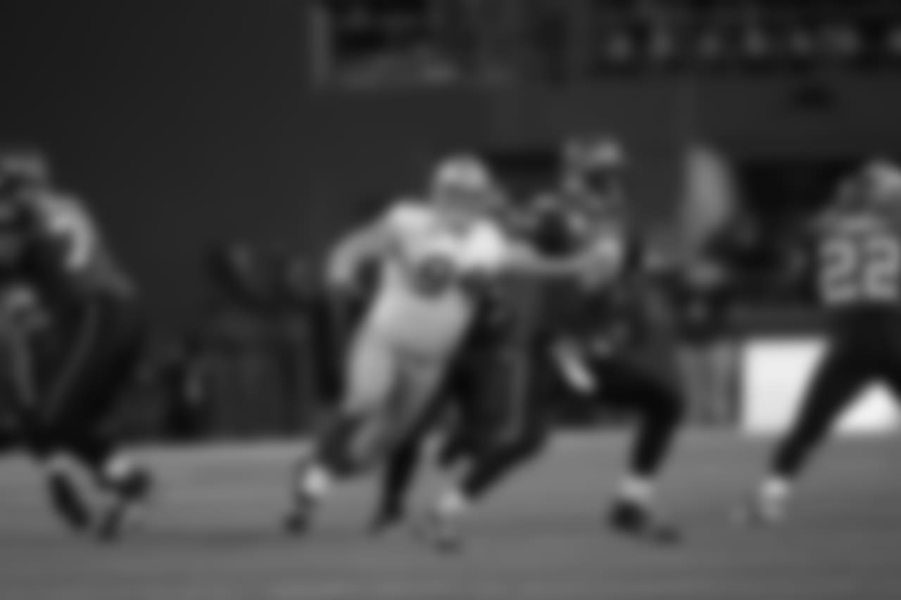 2009 -- 49ers defensive tackle Justin Smith.