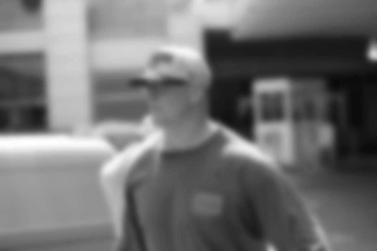 T Mike McGlinchey