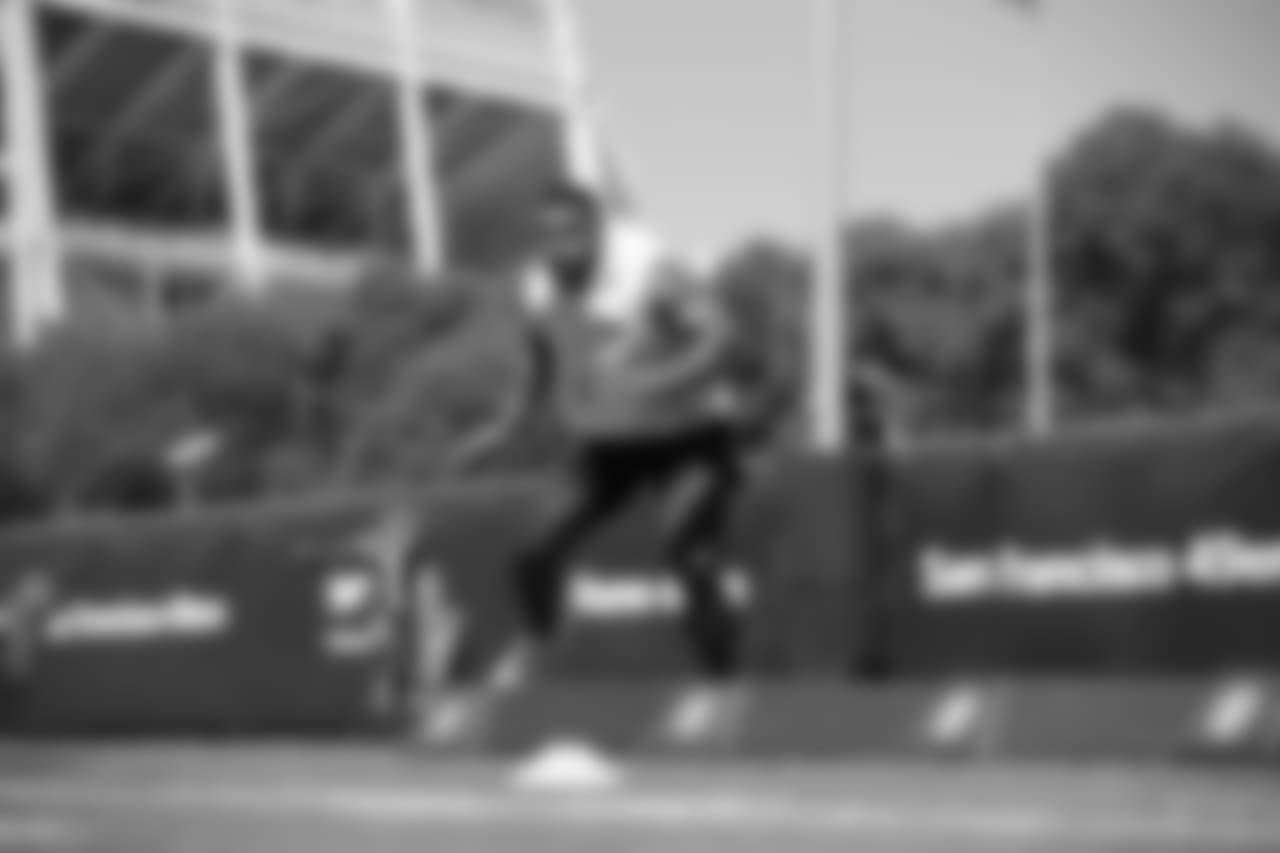 DL Solomon Thomas