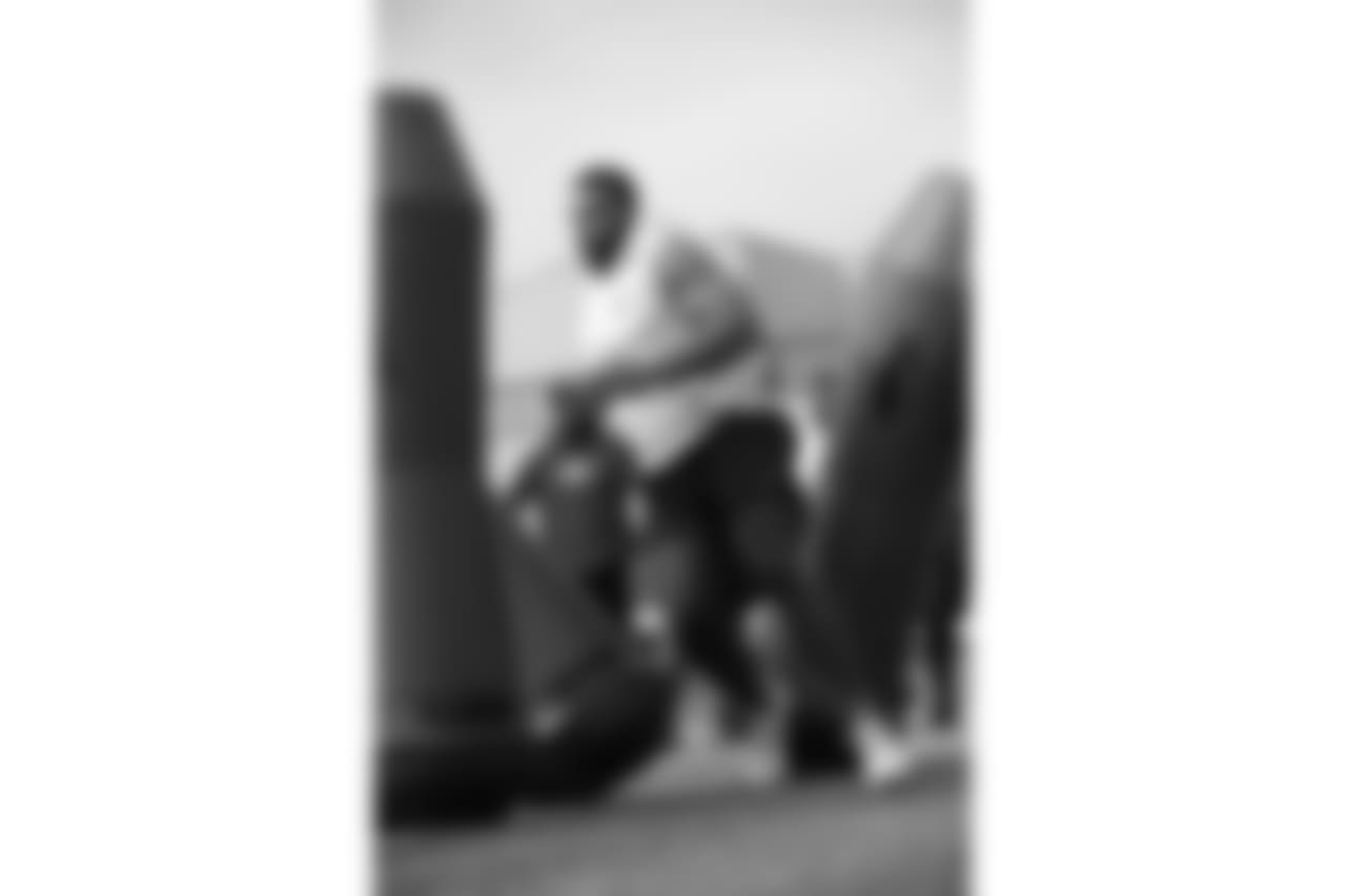 DL Solomon Thomas