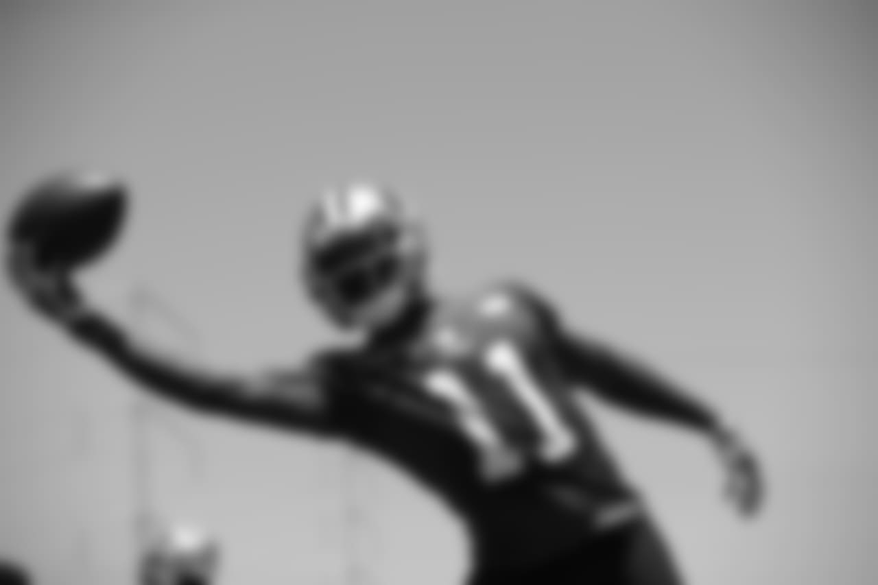 WR Marquise Goodwin