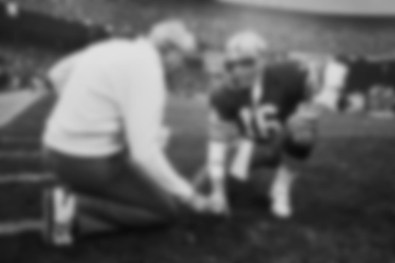 Bill Walsh and QB Joe Montana