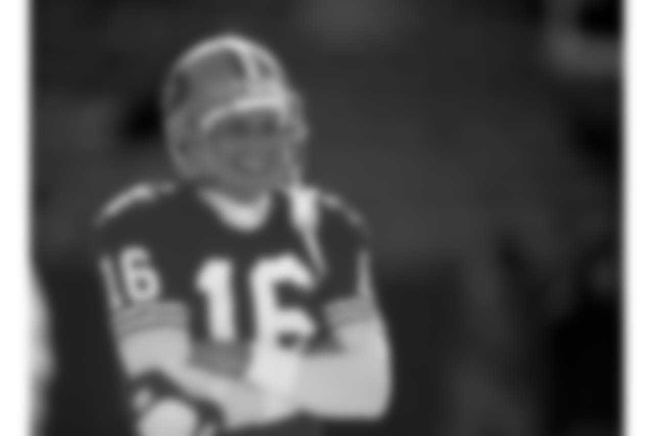 QB Joe Montana