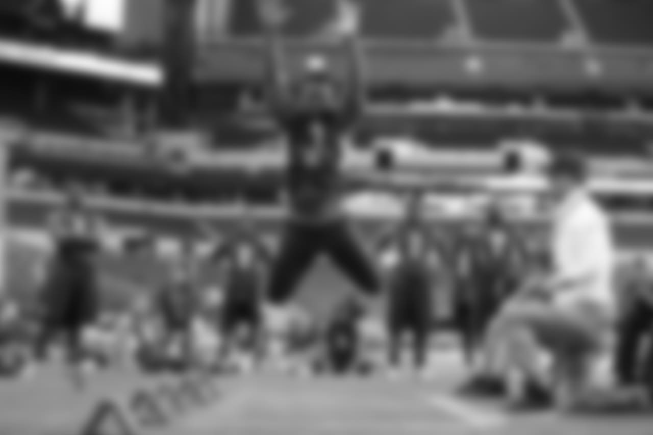DL DeForest Buckner DL DeForest Buckner