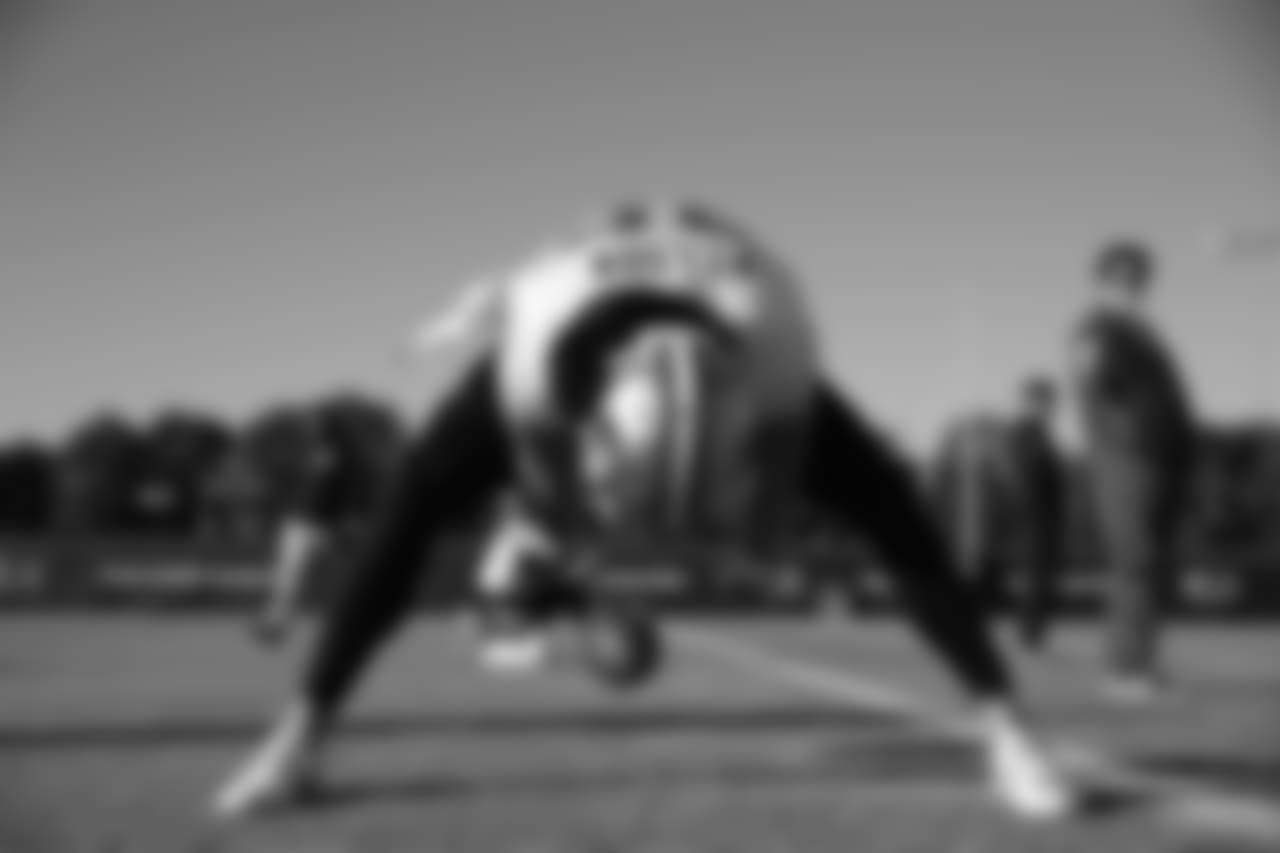 LS/TE Kyle Nelson