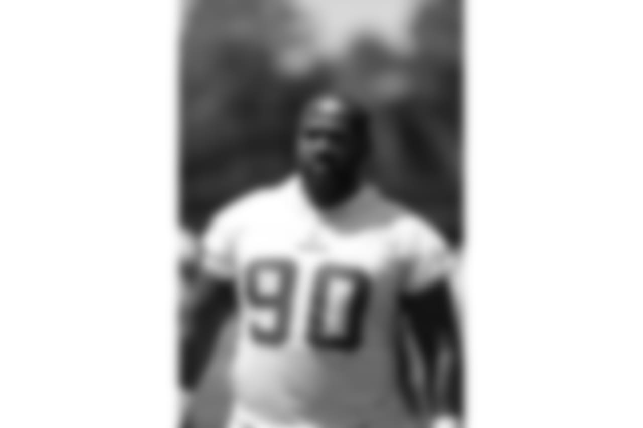 NT Earl Mitchell