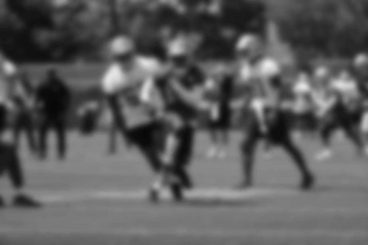 WR Richie James