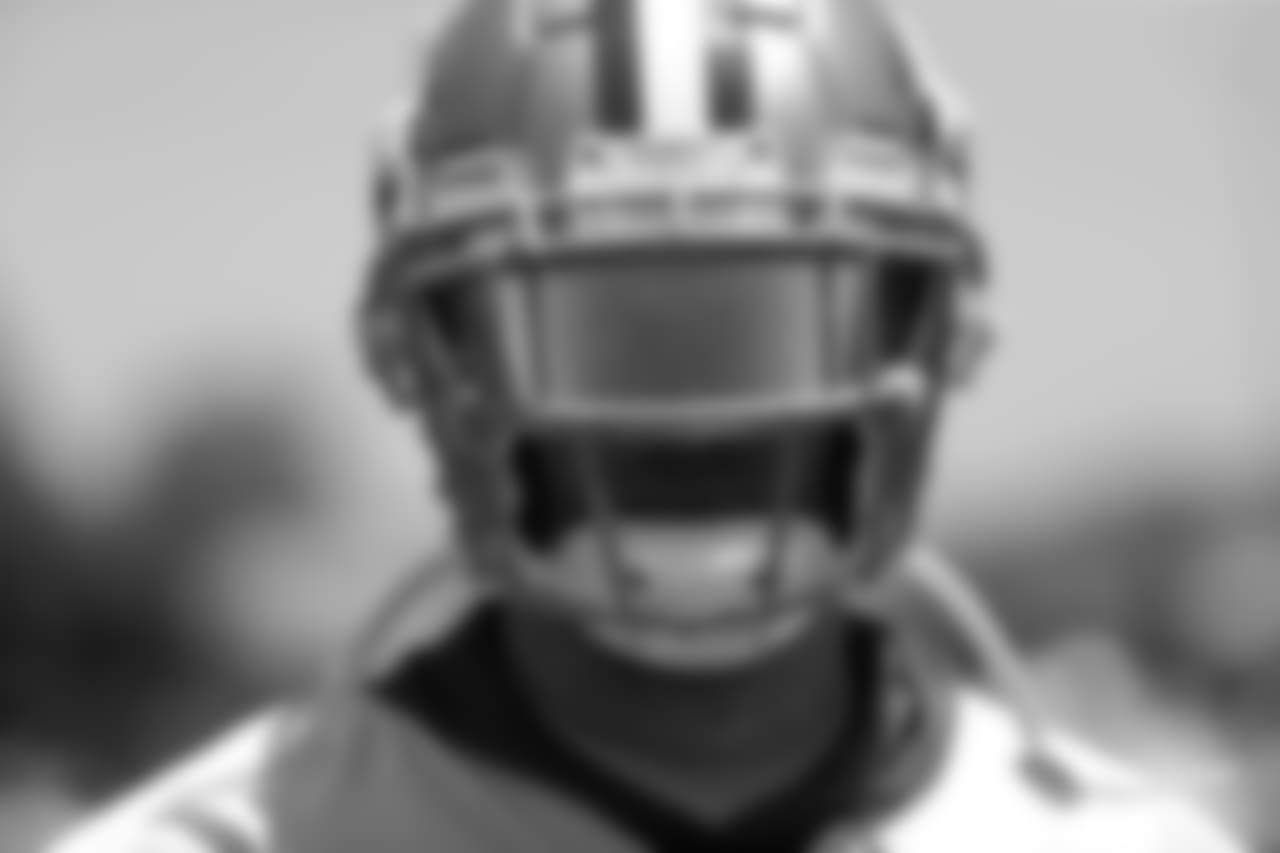 LS/TE Kyle Nelson