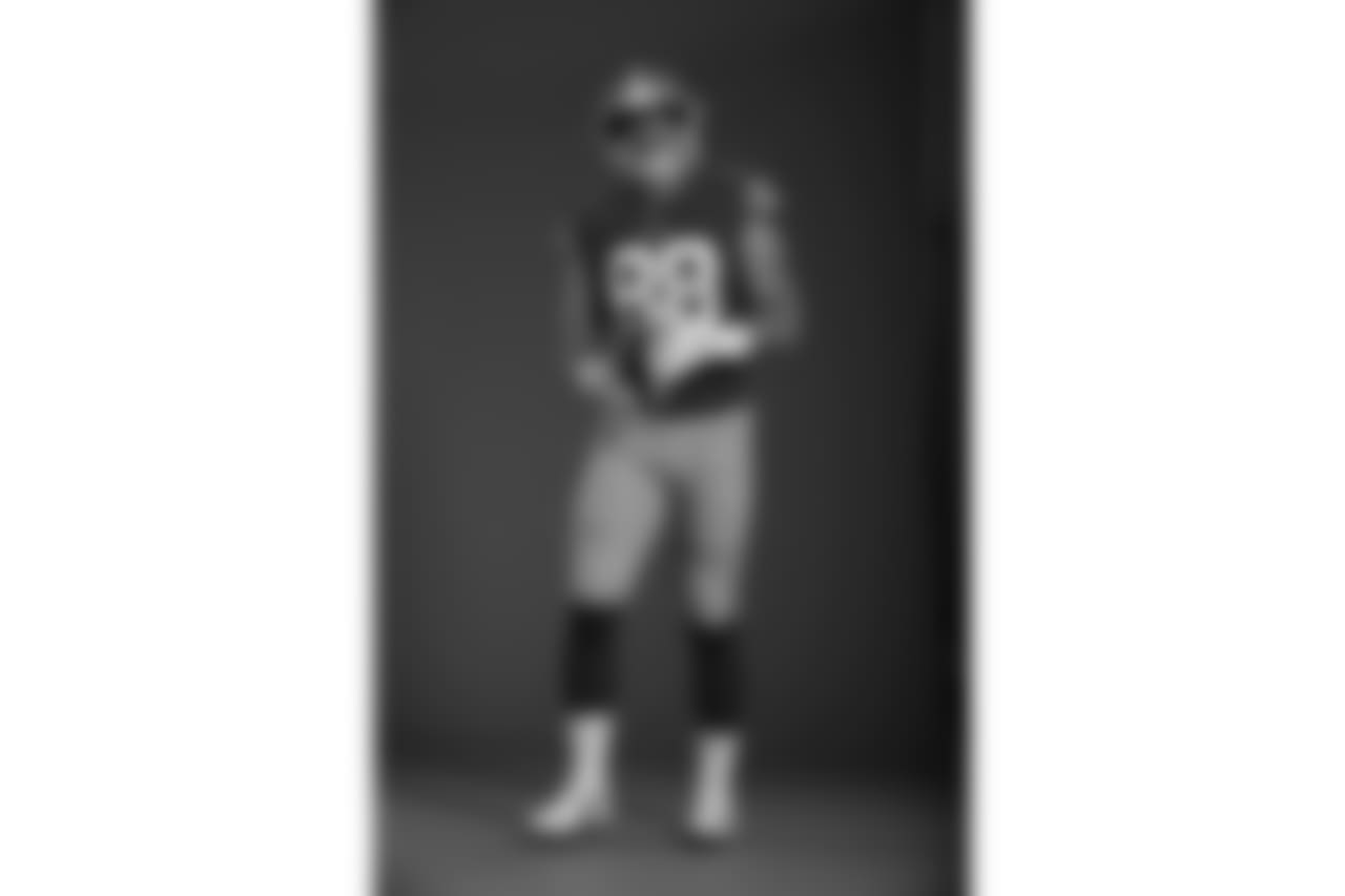 TE Garrett Celek