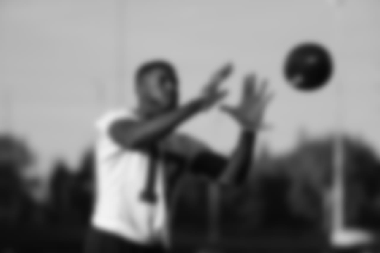 WR Victor Bolden Jr.