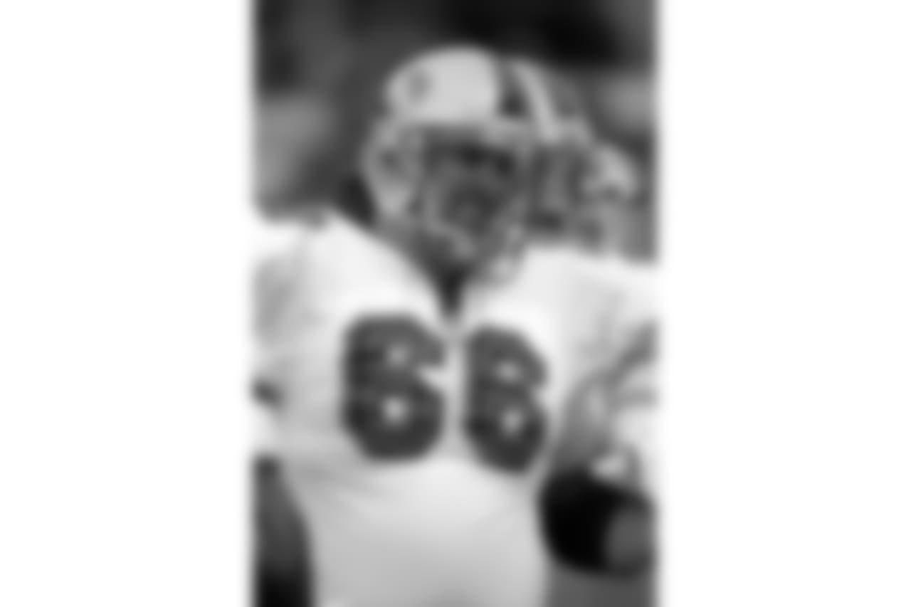 1998-99 -- Kevin Gogan
