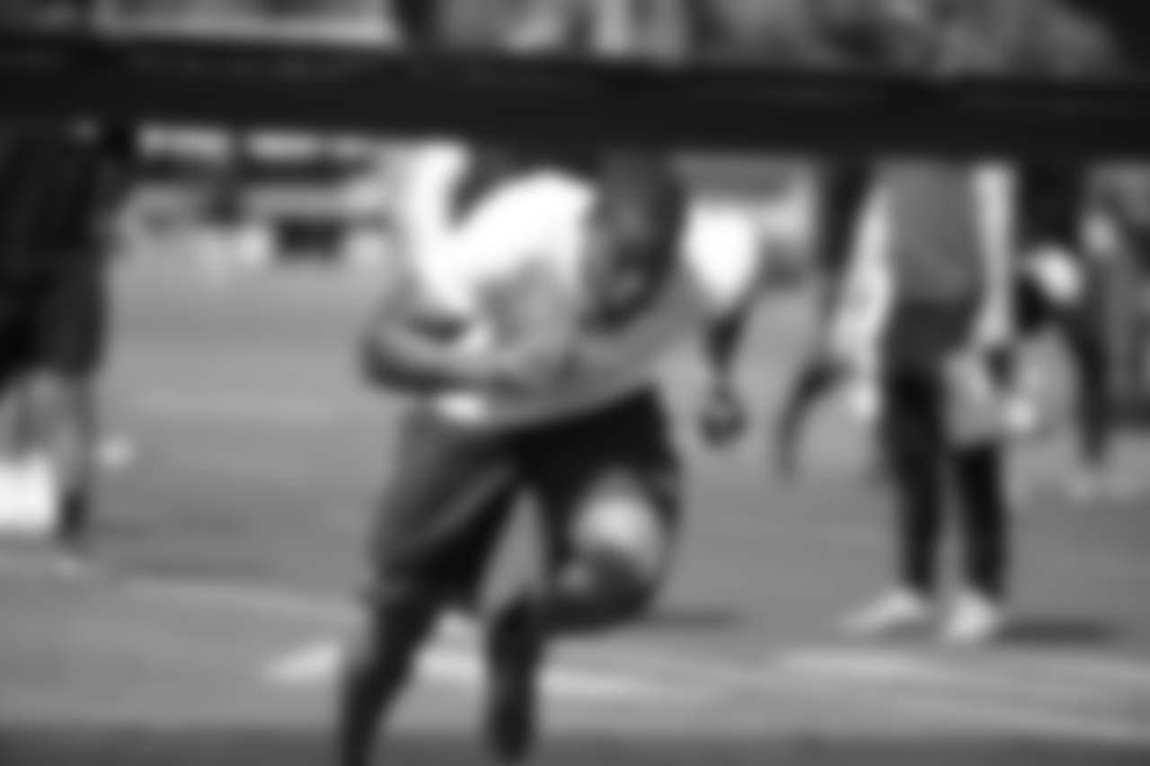 LB Korey Toomer