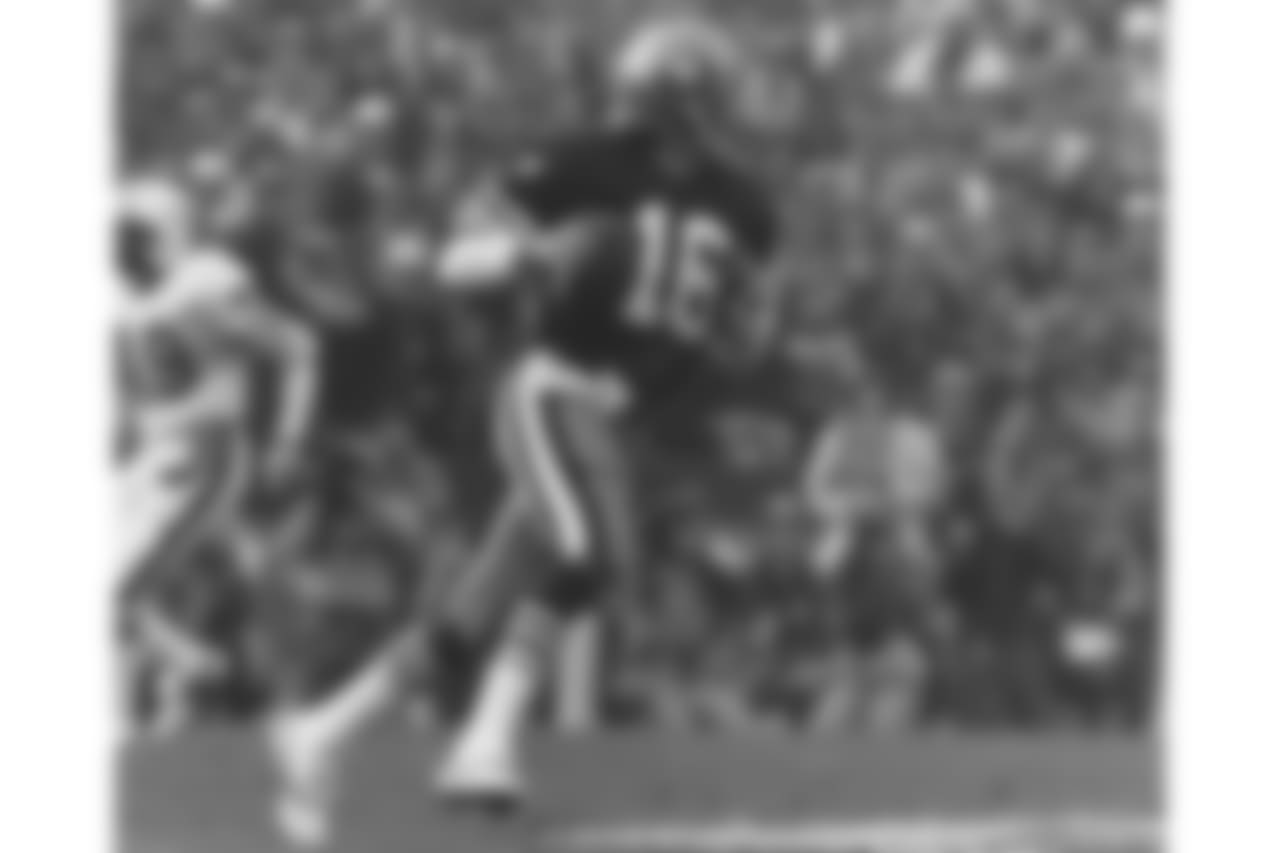 QB Joe Montana