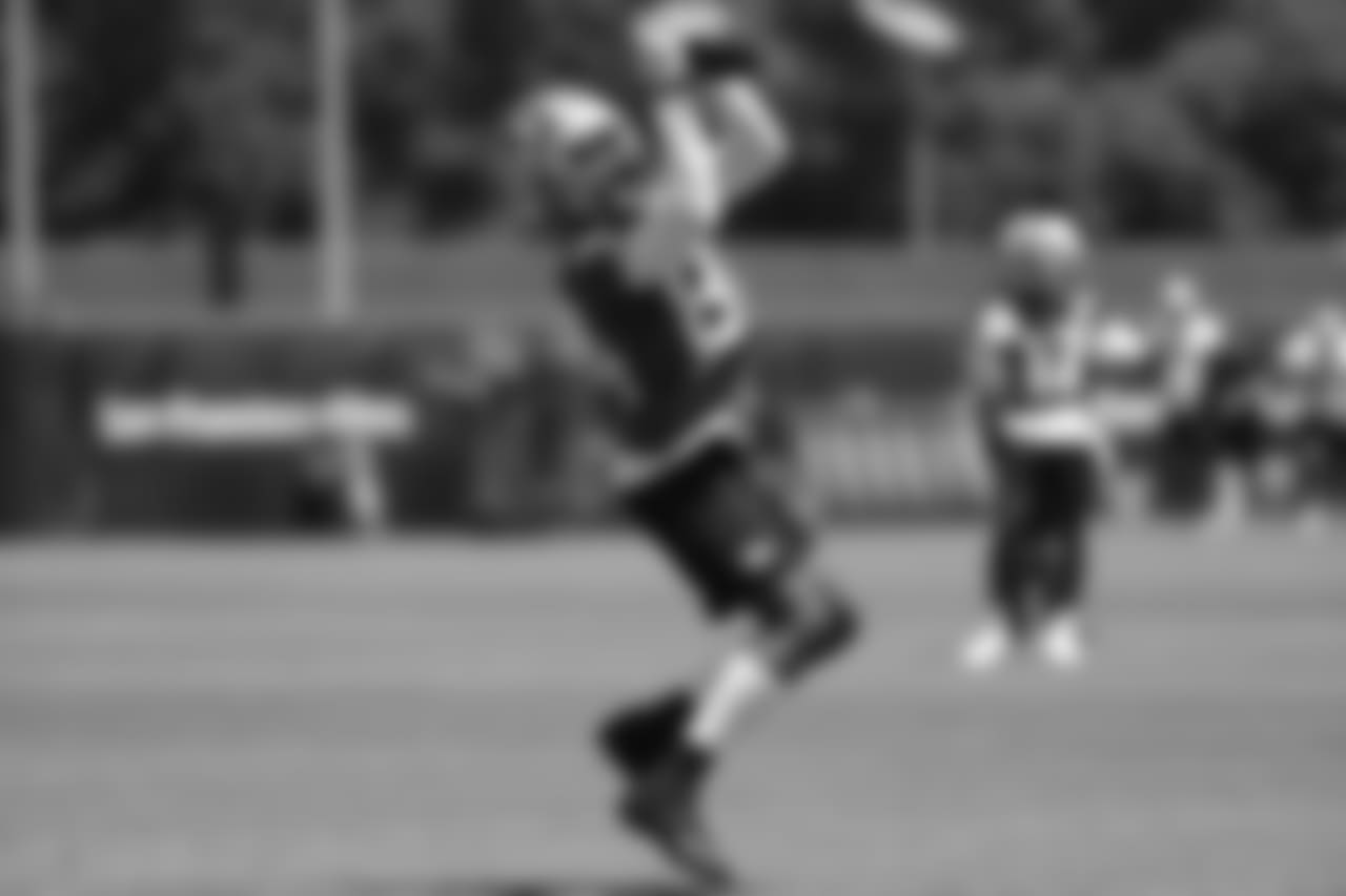 WR Richie James
