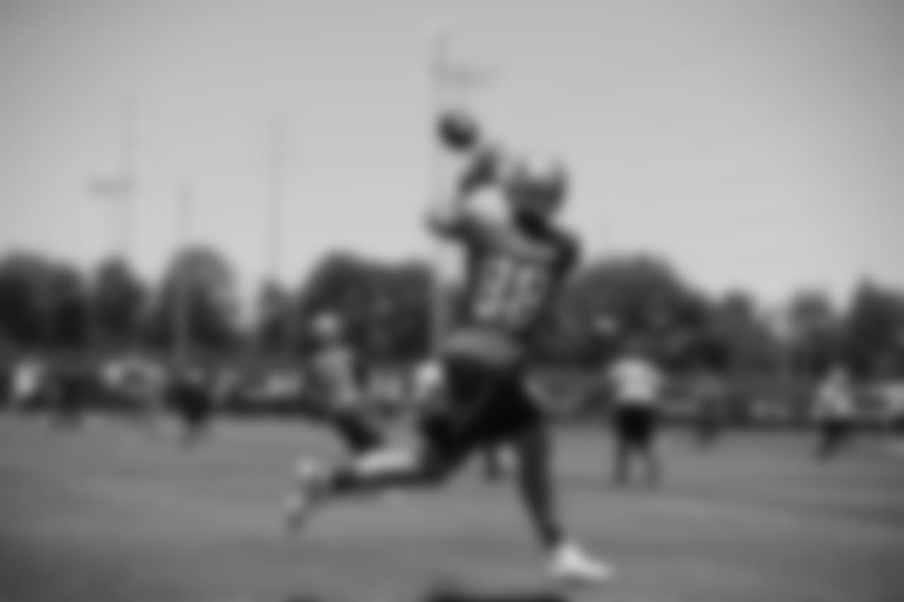 TE Garrett Celek