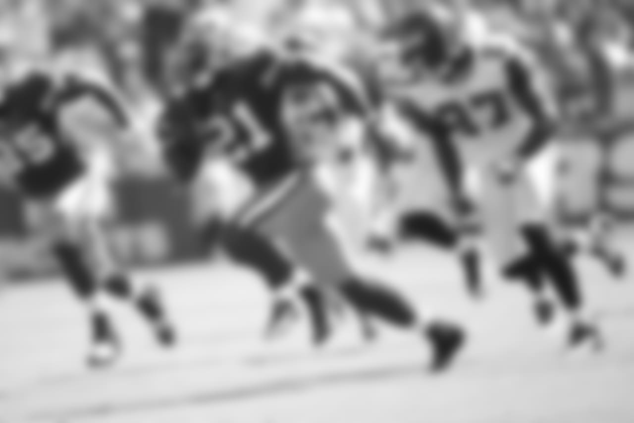 2009 -- 49ers running back Frank Gore.