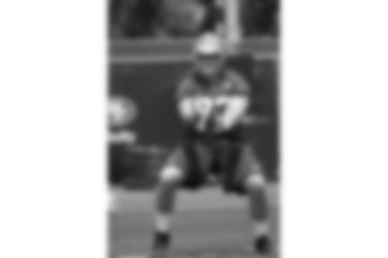 OL Coleman Shelton