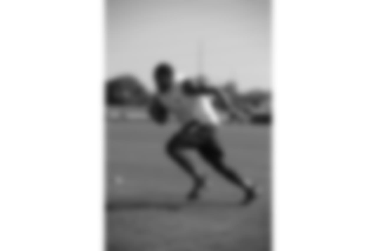 LB Korey Toomer