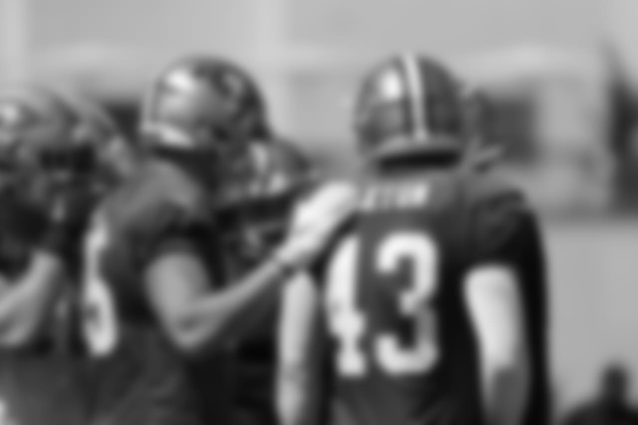 TE George Kittle and TE Wes Saxton