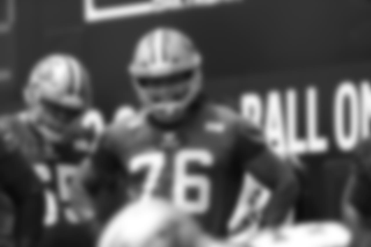 OL Garry Gilliam