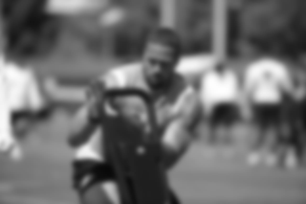 LB Mark Nzeocha