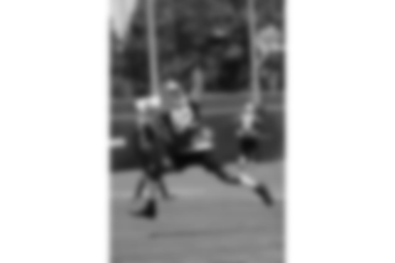 WR Richie James