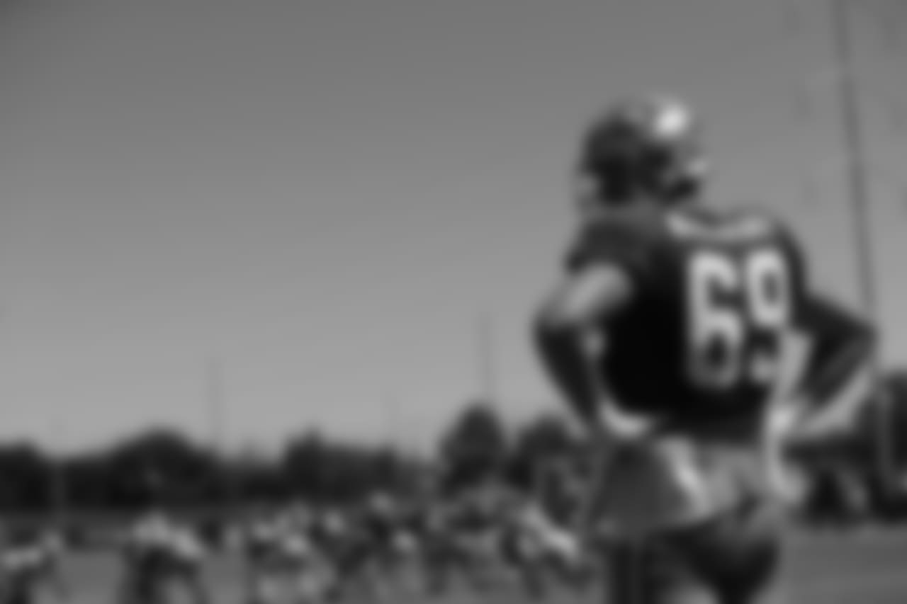 T Mike McGlinchey