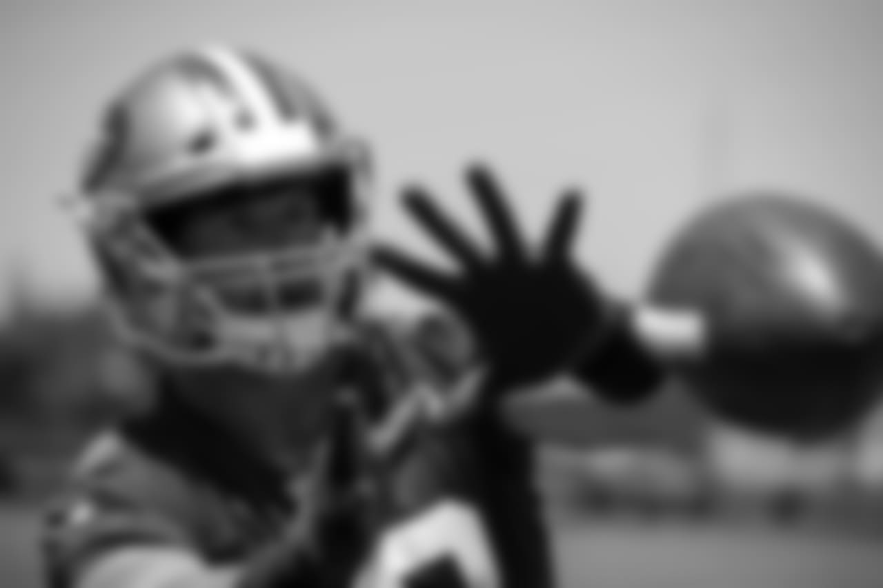 TE Garrett Celek