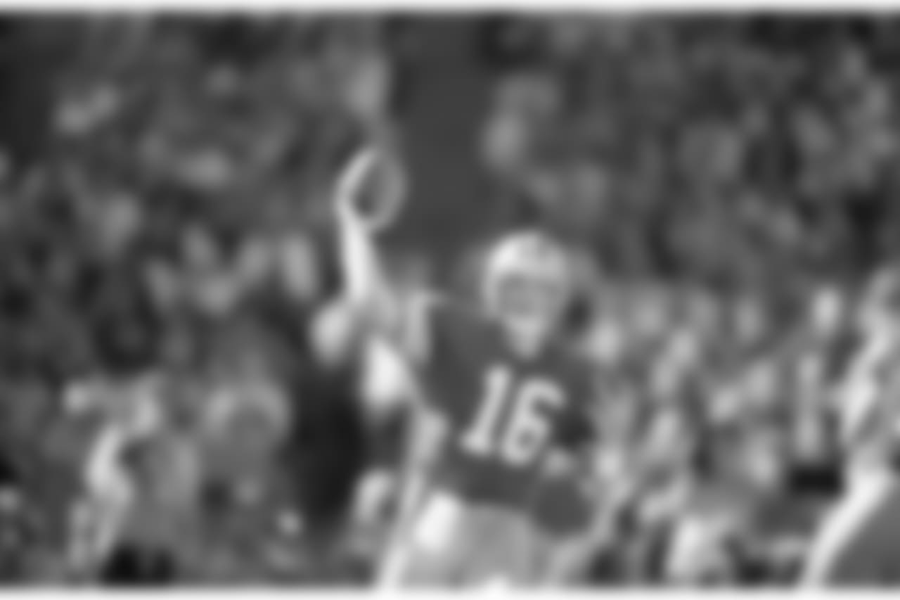 QB Joe Montana