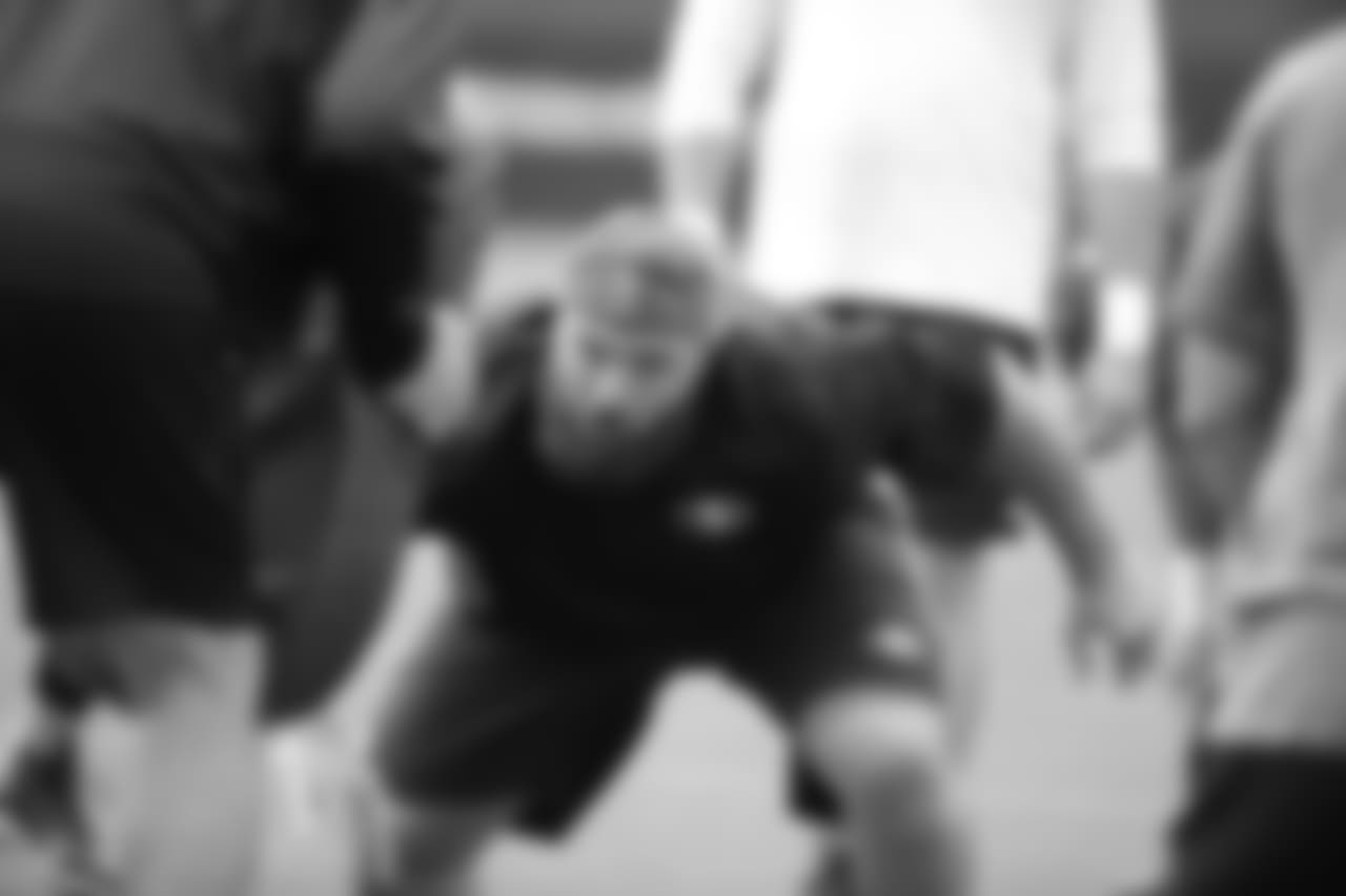 OL Erik Magnuson