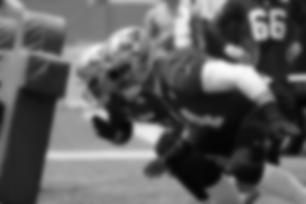 T Joe Staley