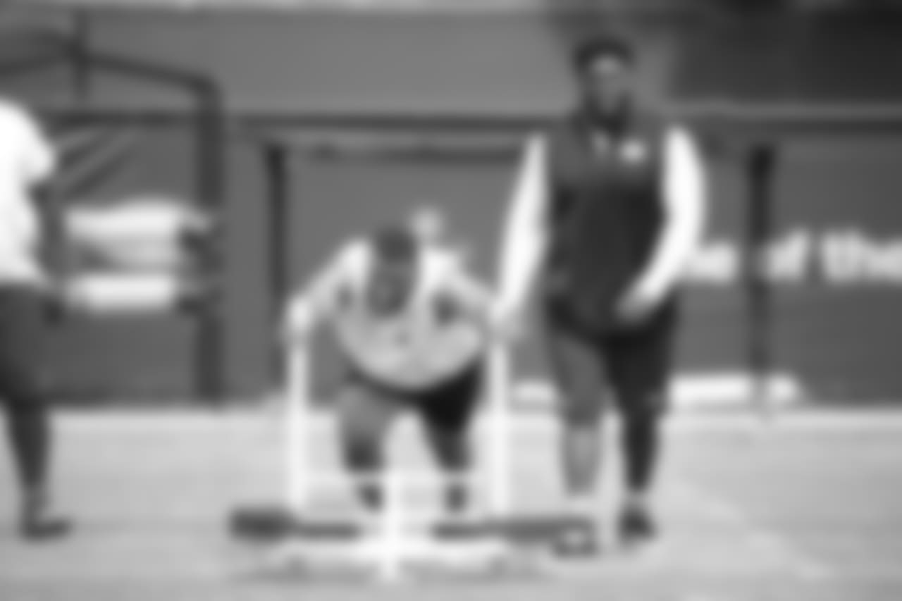DL Solomon Thomas