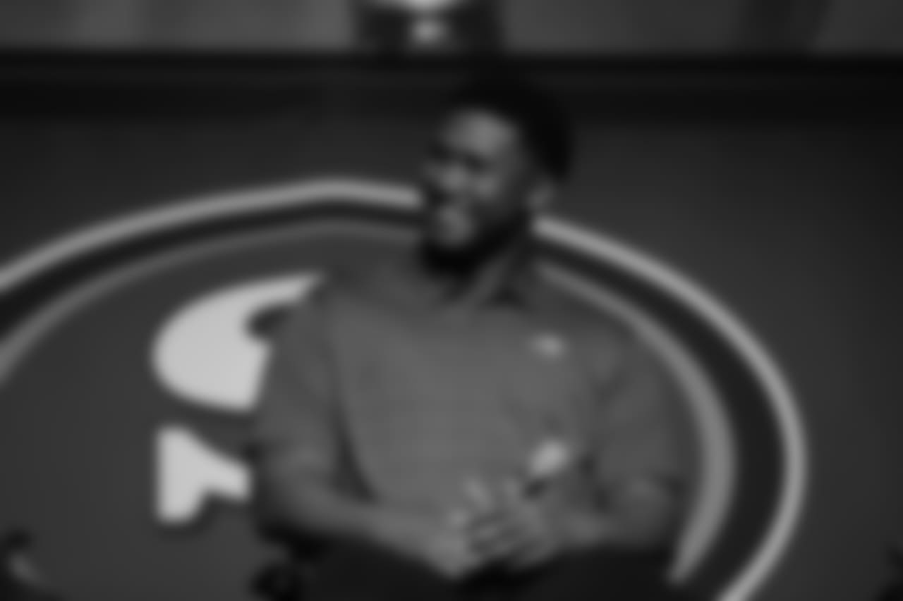 DL DeForest Buckner