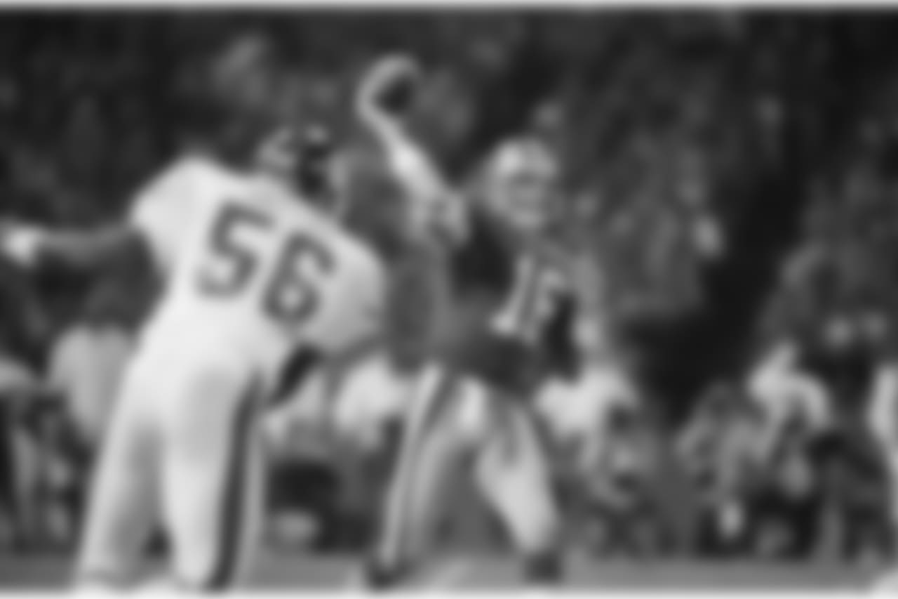 QB Joe Montana