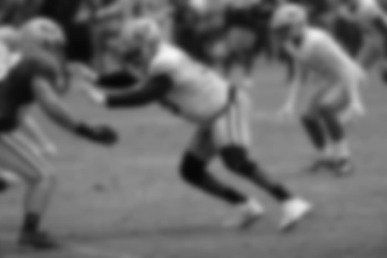 DL Ronald Blair III