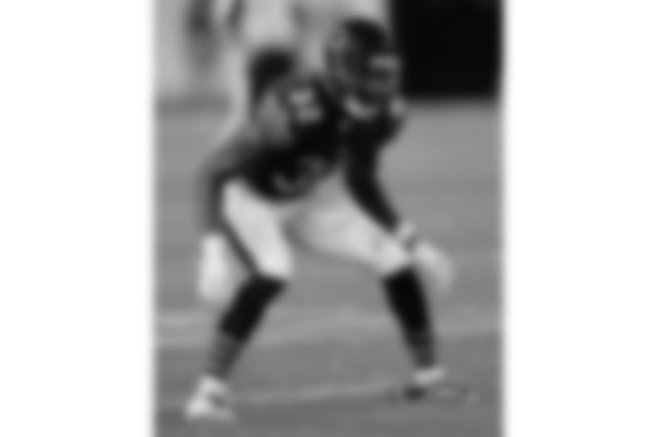 CB Deiondre' Hall