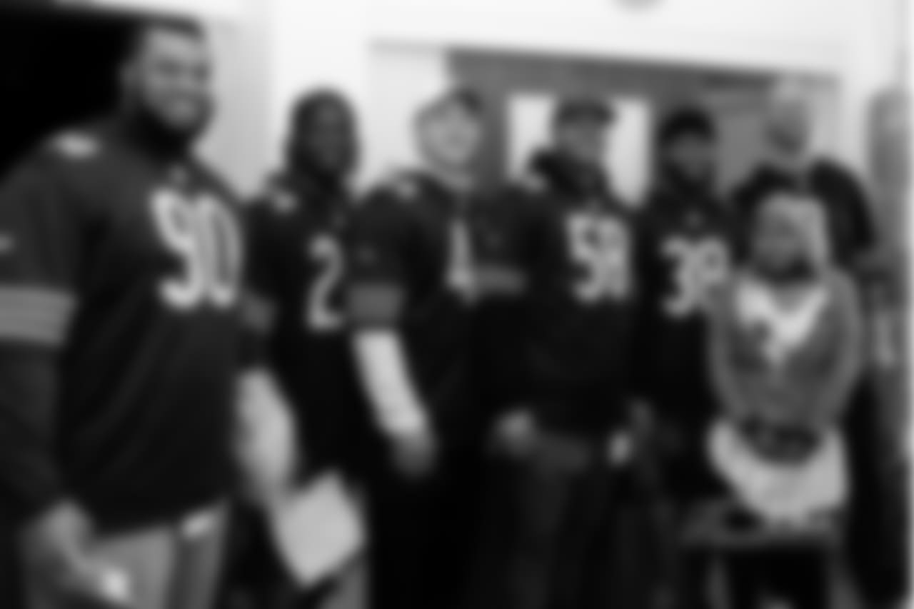 DE Jonathan Bullard, RB Jordan Howard, ILB Nick Kwitkoski, LB Jonathan Anderson, S Adrian Amos, QB Mike Glennon