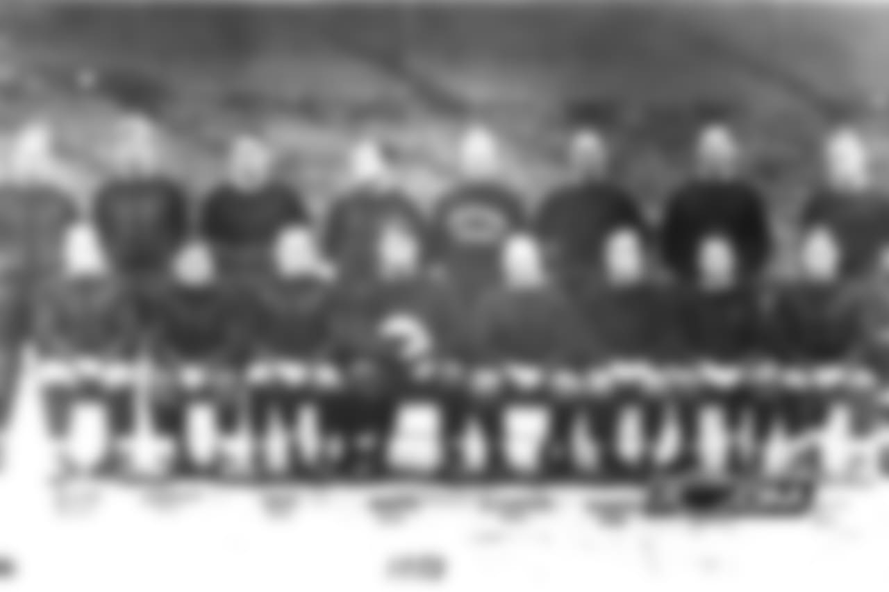 Anderson, Boland, Bryan, Garvey, Halas, Haney, Healey, Knop, LaFluer, Lanum, Scott, E. Sternaman, J. Sternaman, Trafton, Usher, Andrew Lotshaw - Trainer