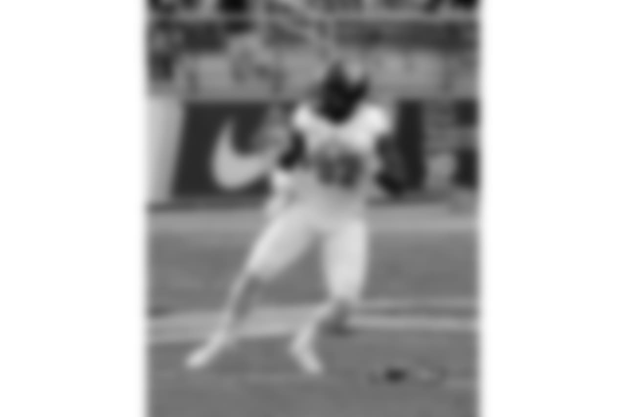 87 Jonnu Smith, TE, 6-3, 232 lbs, Florida International, C-USA