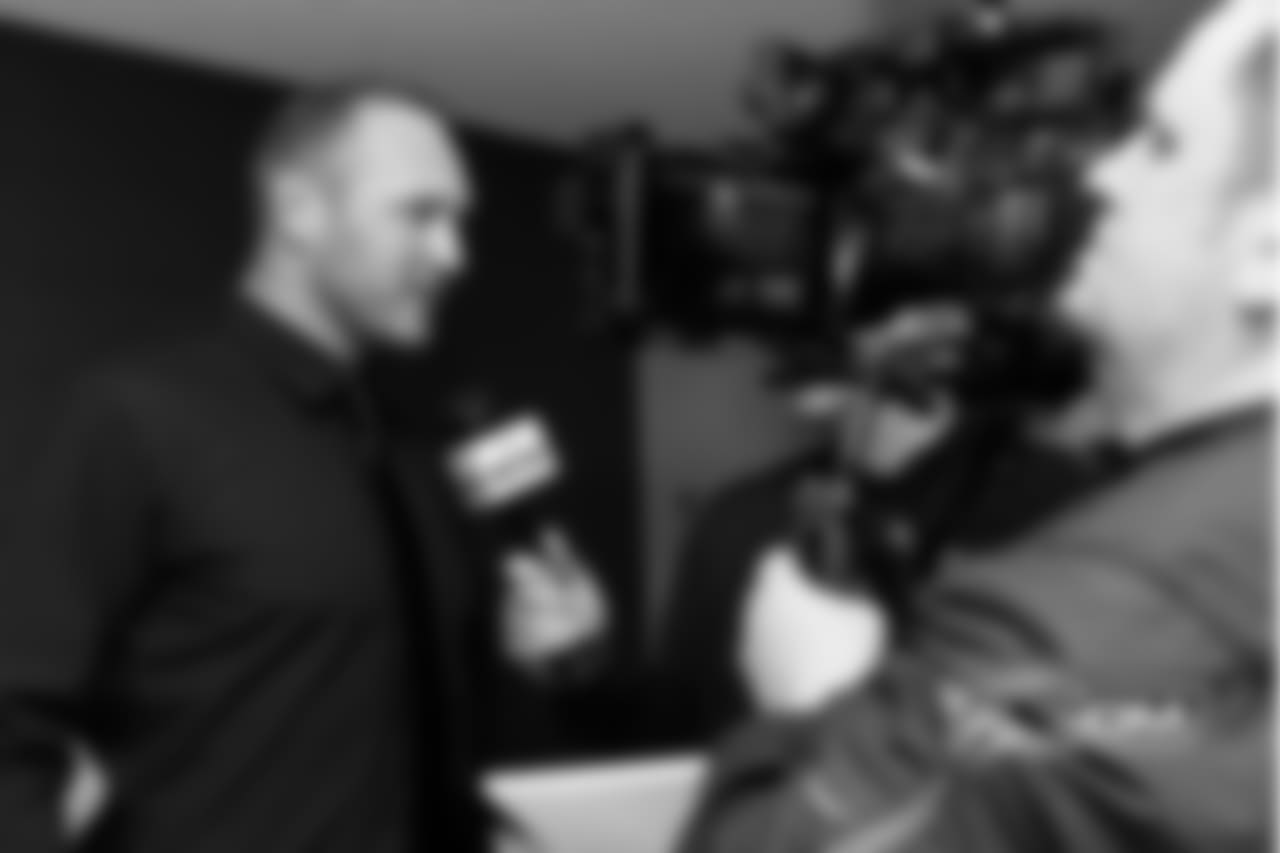 Urlacher gives his initial reaction to ChicagoBears.com after learning that he's going to be inducted into the Pro Football Hall of Fame.